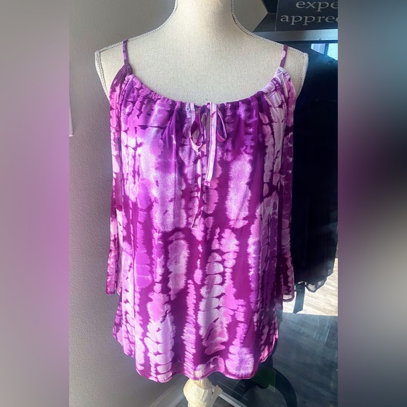 NWT INC International Concepts Cold Shoulder Top Large - Picture 1 of 6